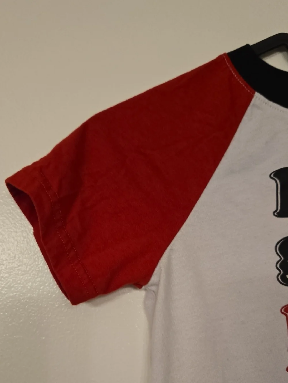 Gymboree White & Red Raglan Tee - 